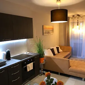Gyöngye Lux Magyarország